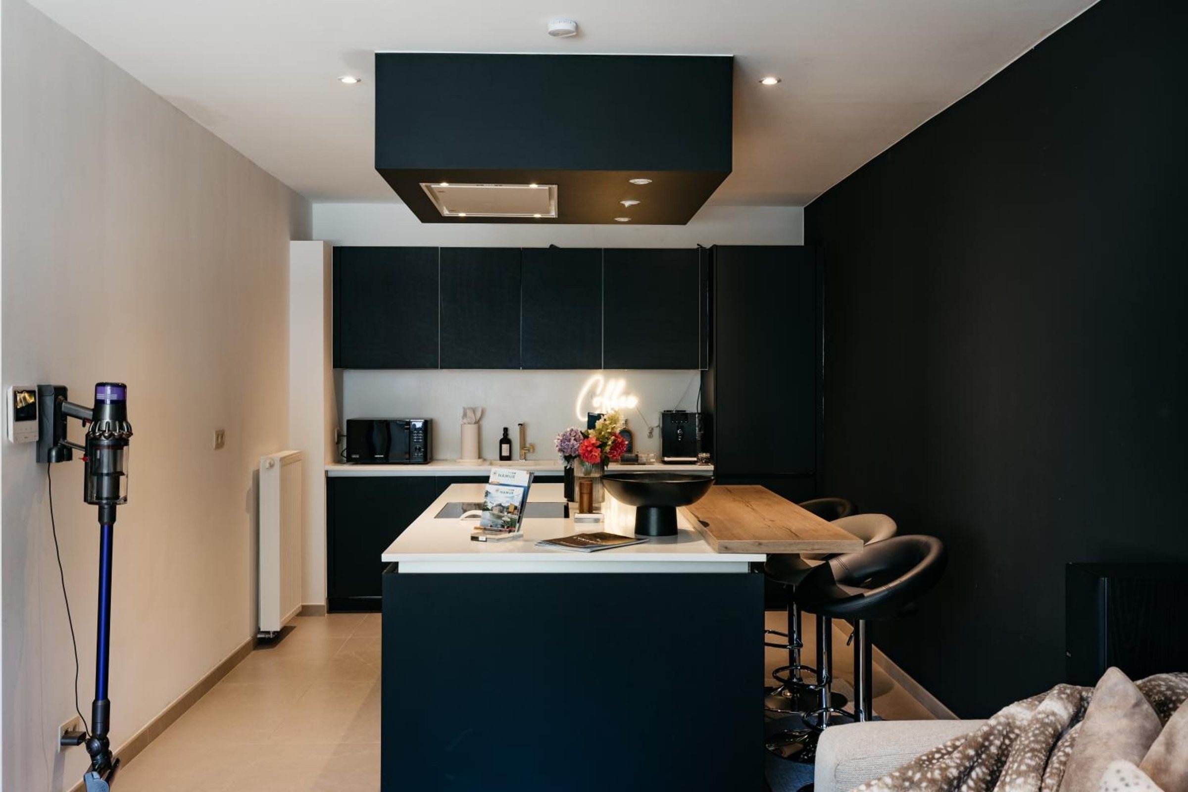 Cuisine moderne entièrement équipée – The Edgewater Suites ParkView, Namur