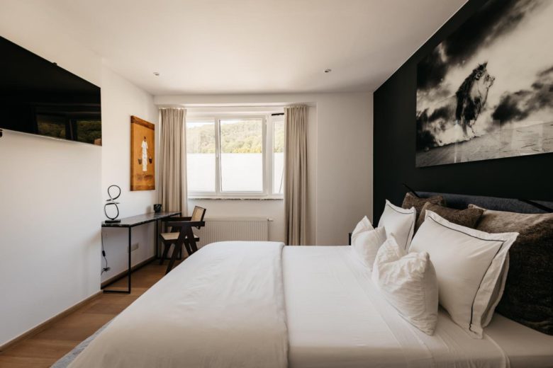Chambre à coucher – The Edgewater Suites ParkView, Namur
