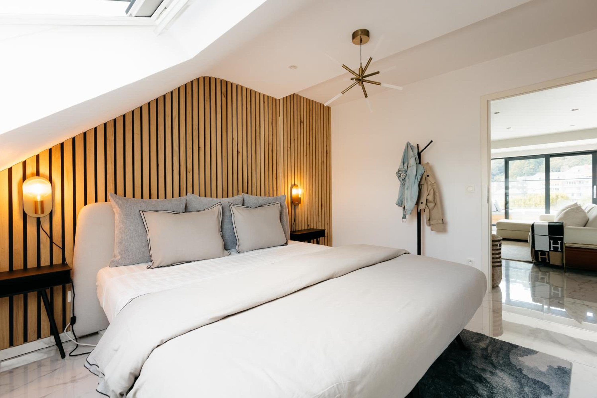 Chambre à coucher – The Edgewater Suites Riverside, Namur